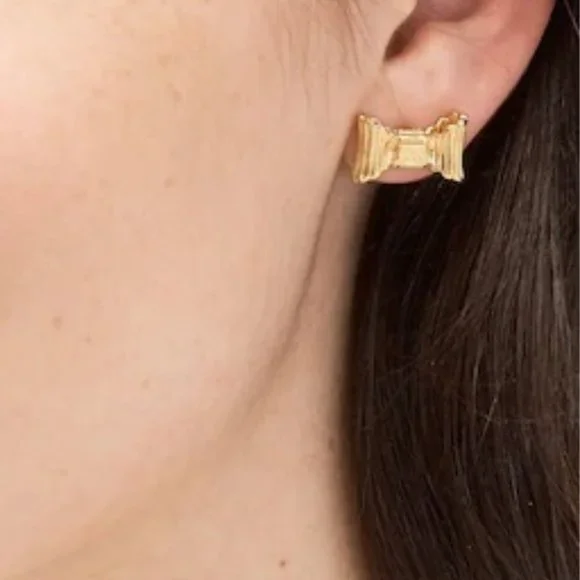 ♠️ Kate Spade ♠️️ "All Wrapped Up" Gold Bow Studs - Picture 6 of 7